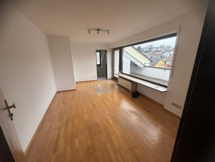 4- Zimmer Wohnung in Lahr/ Zentrumsnah - WG & Familien geeignet – 3. Schlafzimmer Ensuit