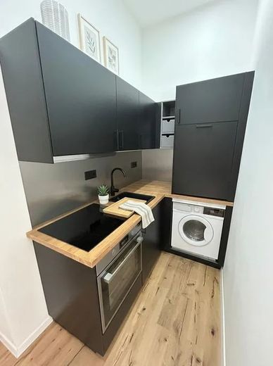 Zentral wohnen, entspannt leben / Emser Straße 40, Frankfurt am Main / 3.OG / WE8 / Zi.4 – Küche