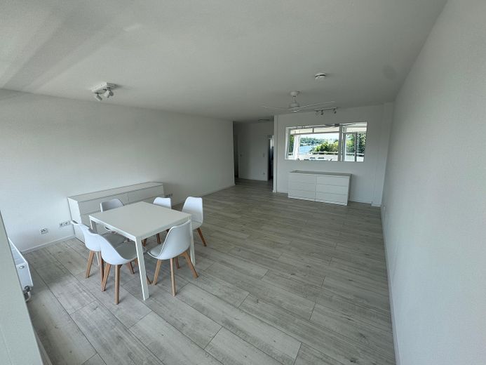 Scharfe Lanke, direkter Wasserblick, Südbalkon im Erstbezug – Foto 6