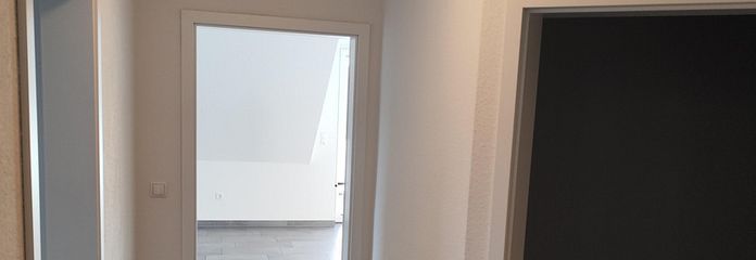 Flur mit Blick auf das Wohnzim