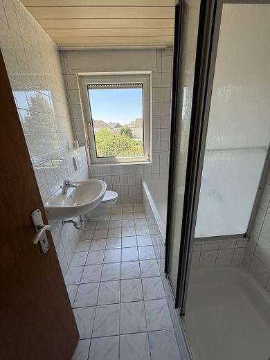4 Zimmer Wohnung mit Garten zu vermieten in Borgholzhausen – Foto 3