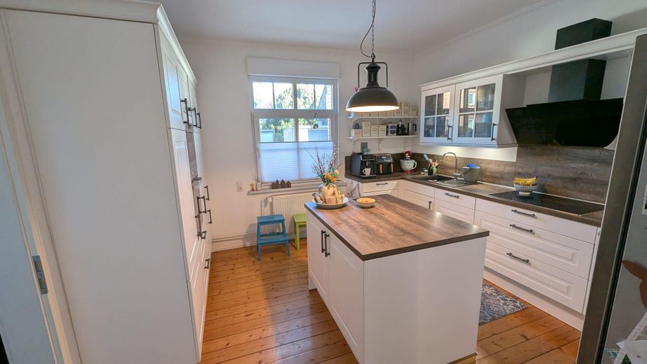 Acogedora vivienda antigua con mucho espacio para la familia y un gran jardín – EG - Küche