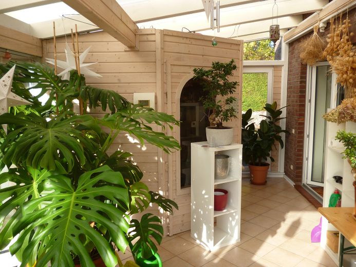 Wintergarten mit Sauna