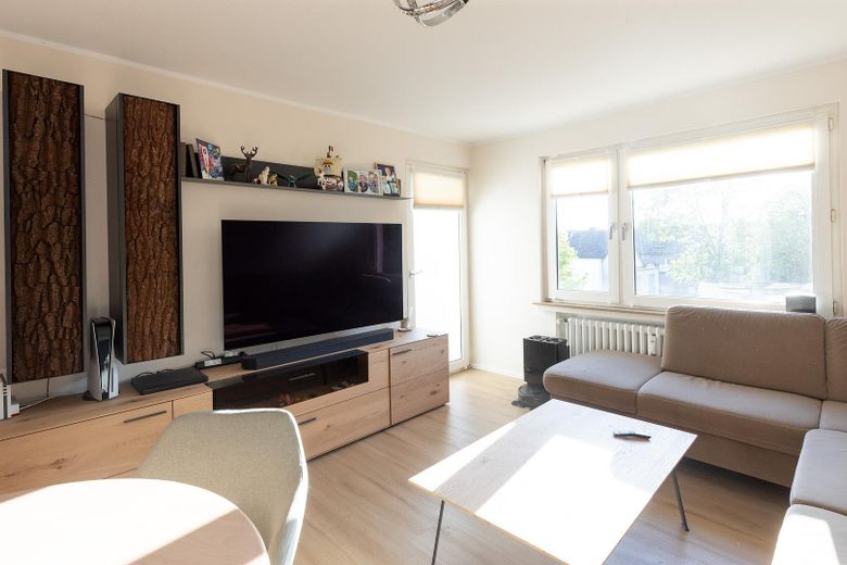 Provisionsfrei! 2-Zimmer-Wohnung mit Balkon und KFZ-Stellplatz – Foto 1