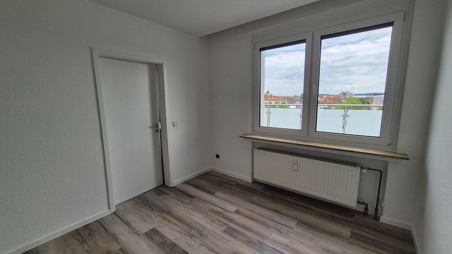 Esszimmer Durchgang zur Küche