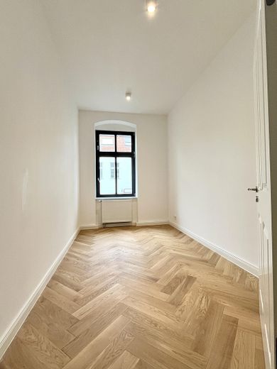2 Zimmer in saniertem Altbau | absolut ruhig | Balkon | EBK | Keller – Foto 6