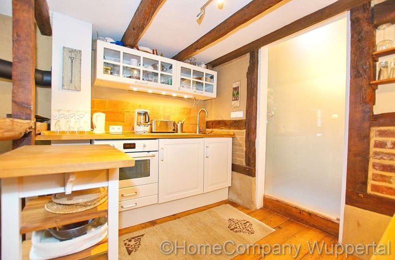 Wohnen in einem Bergischen Häuschen! Hochwertig renoviertes Fachwerk-Tiny-Haus in Cronenberg – 4af05d3e8cda816940d7a293368bd0b02a99ca48.jpg