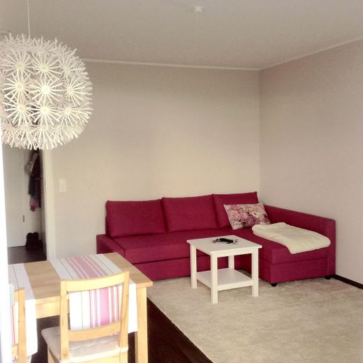 Moderne 2 Zimmer Eigentumswohnung in Marburg mit Terrasse und Parkhausplatz – Foto 2