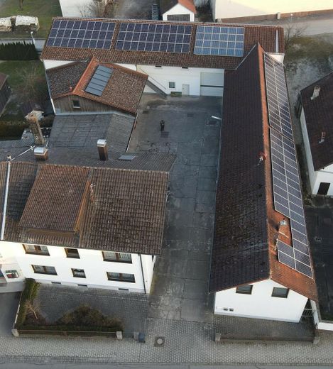 Casa residenziale con capannoni di stoccaggio senza commissioni – Foto 2