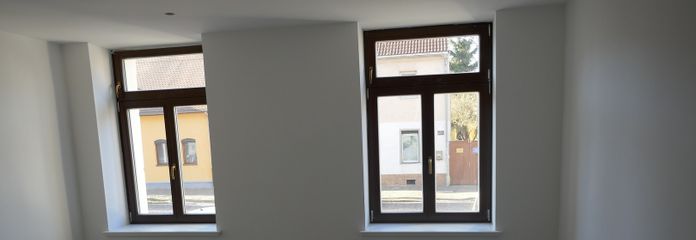 großes Wohn- und Schlafzimmer