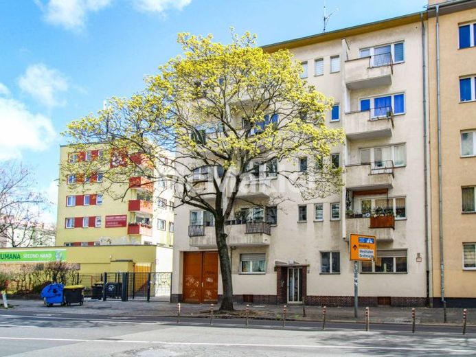 Bezugsfrei: 3-Zimmer-Wohnung in zentraler Lage von Berlin Moabit – Foto 1