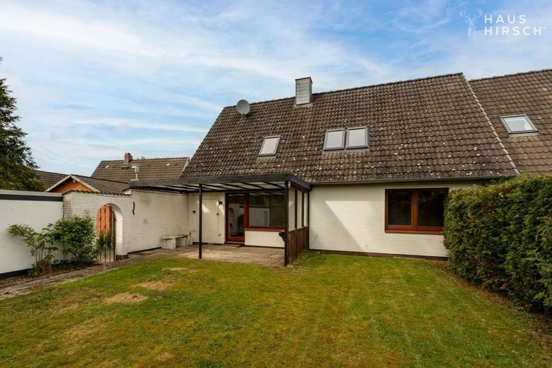 Familienfreundliches, gut geschnittenes Haus in Boostedt – Garten / Terrasse