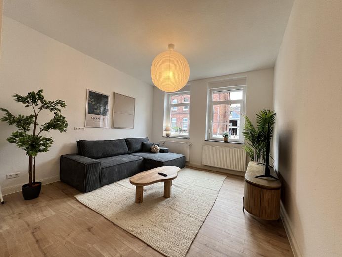 3 locali, cucina, bagno, balcone, fascino d’epoca, posto auto, Moritzberg – Großes Wohnzimmer