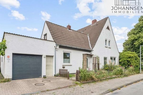 RESERVIERT: Doppelhaushälfte in Bremen-Aumund mit Garten und eigener Garage in ruhiger Lage