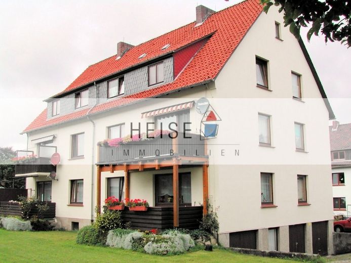Vermietetes 6-Familienwohnhaus mit Garagen in ruhiger Wohnlage - Delligsen – Heise Immobilien - www.immobilien-heise.de