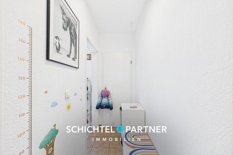 Mittelshuchting | Gepflegte 3-Zimmer-Wohnung mit Carportstellplatz – S&amp;P | Flur