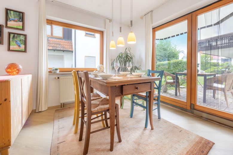 3,5-Zimmer-Wohnung mit großer Sonnenterrasse + Garten – Foto 8
