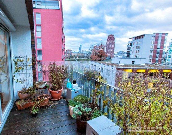 Ostend 8064742 –
Stilvolle Wohnung mit Blick auf den Main – 9e572c77b7bd0457006c66430369597a4a29fae5.jpg