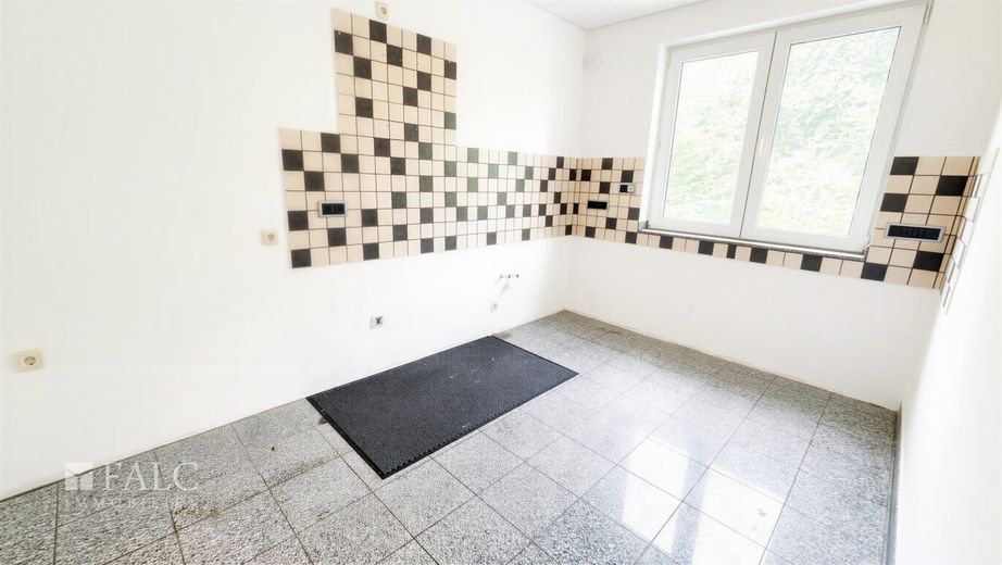Familientraum in Wuppertal - freistehendes Haus mit Garten – Küche