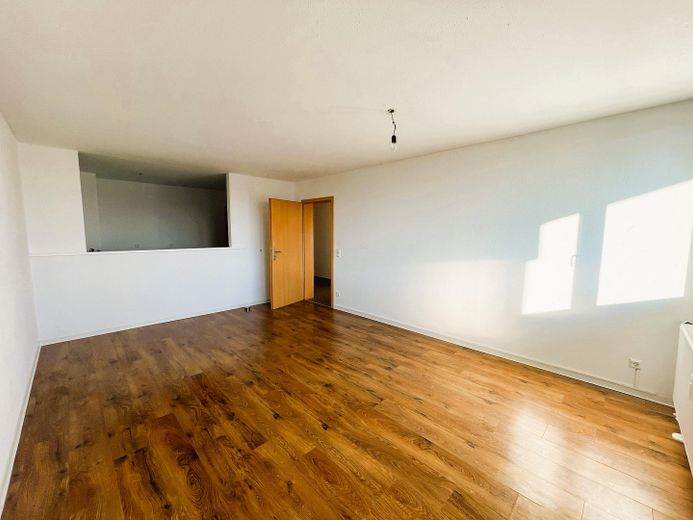Wohnzimmer + Küche