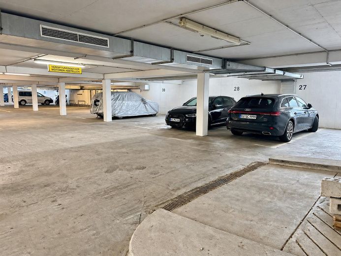 Última planta con ascensor: ático de 131 m², renovado y ampliado en 2025/26 – Potsdam West – TG-Stellplatz (optional)