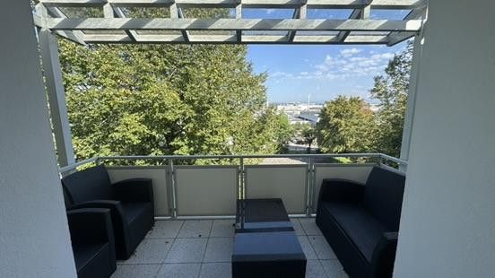 3-кімнатна квартира у власності з двома балконами – Balkon mit Sitzbereich - Küche