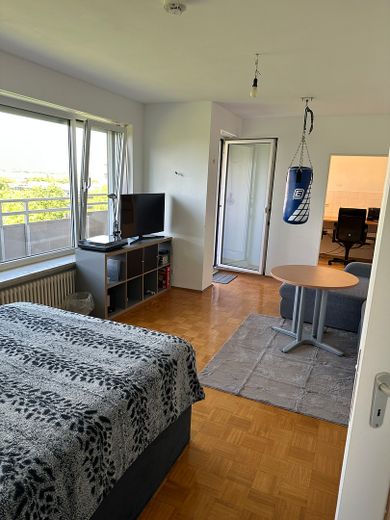 1-Zimmerwohnung mit Balkon, TG und Keller – Foto 1