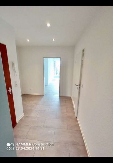 Düsseldorf Gerresheim 2 Zi- in bester Lage direkt am Wald – Flur