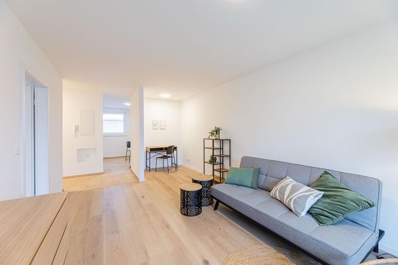Appartement lumineux rénové de 2 pièces – Foto 12