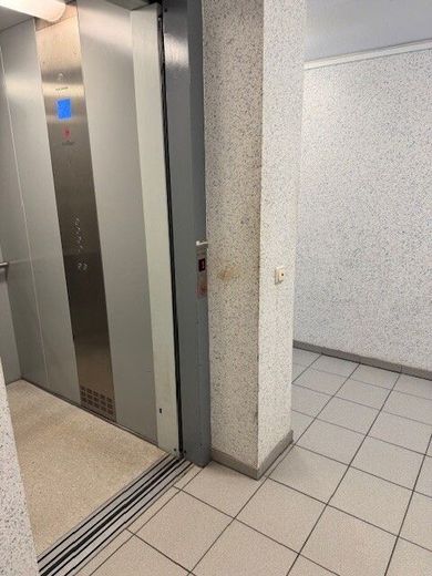 Eigentumswohnung in zentraler Lage – Fahrstuhl