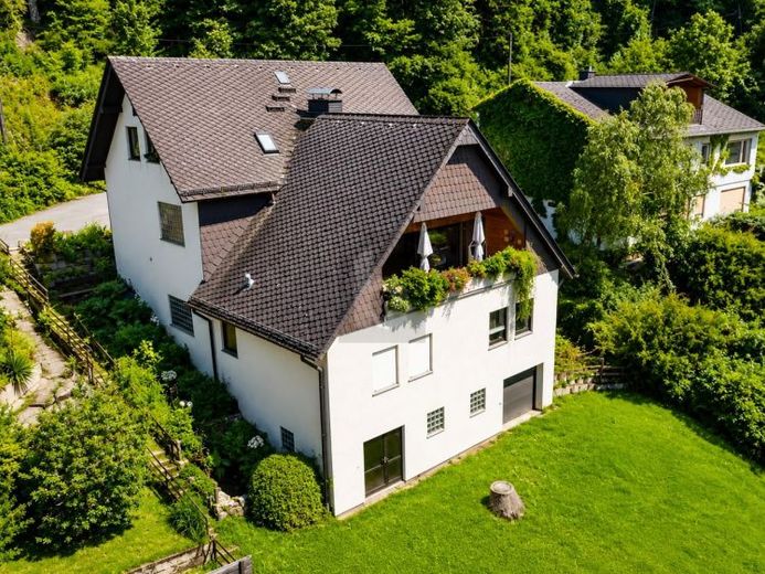 LIFESTYLE- UND MEHRGENERATIONENHAUS – Foto 1