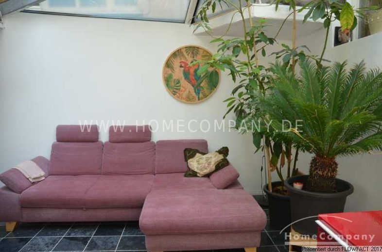 Appartamento TOP nel quartiere con veranda per subaffitto temporaneo – 611b52d7c3f0c0471bbb6eb70a56a1d0f84d55de.jpg
