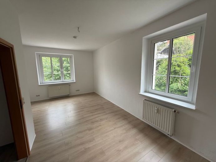 Freundliche 2-Raum-Wohnung in Berga – Foto 1