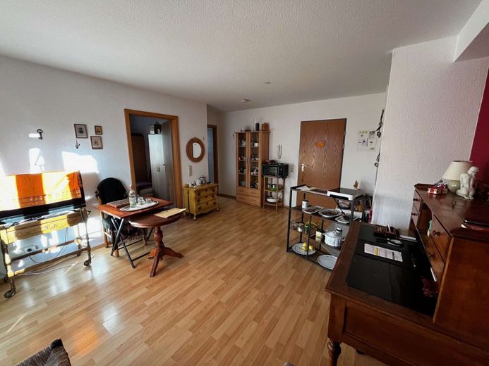 Sehr schöne Wohnung mit zuverlässiger Mieterin in Konstanz! – Ein gemütliches Apartment