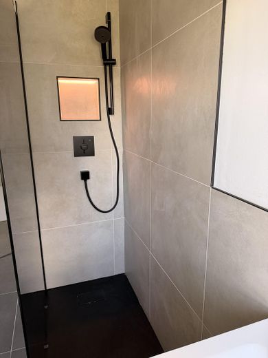 Kapsamlı tadilat sonrası ilk kullanım! 3 odalı hayalinizdeki daire 15.09. tarihinden itibaren boş (Detmold) – Fotoğraf 2