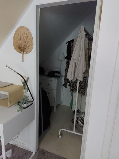 Abstellraum/Ankleide im DG