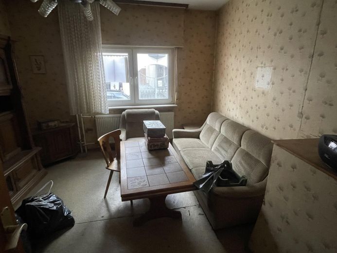 Großes Grundstück, Haus und Scheuer mit Ausbaupotential – Foto 5