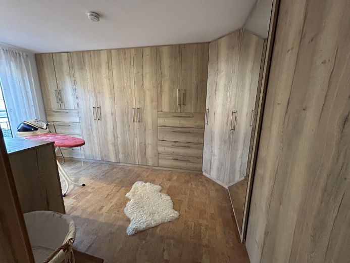 Ankleidezimmer Bild 1