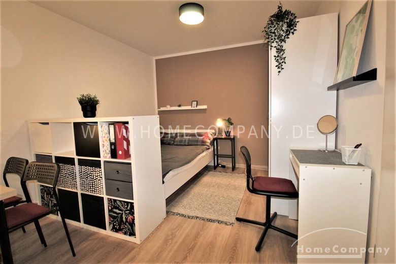 2434923 HomeCompany Dresden Möbliert/Furnished 2-Zimmer Apartment mit Balkon in Dresden-Äussere Neustadt max. 3 Personen – 7e1f4e571aac24794a0afc08cfd7e81fa1ef1488.jpg