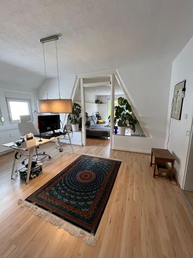 Sehr großzügige u. helle 3-Zimmer-Wohnung mit Balkon und Garten - modern renoviert mit Glasfaser – Esszimmer oder Homeoffice