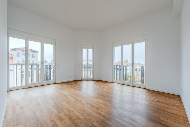 Dachgeschosswohnung direkt am Boxhagener Platz ! 7-Zimmer ! Provisionsfrei ! – Turmzimmer