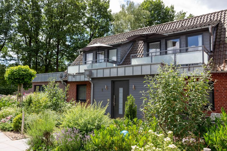 Frontansicht Haus links