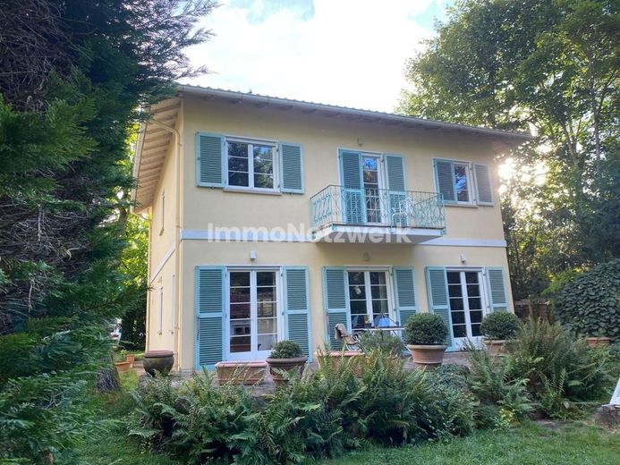 Traumhaftes Einfamilienhaus im toskanischen Stil in Carlsberg – Bild 1