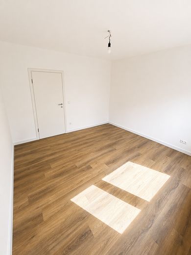 Wunderschöne 3-Zimmer-Eigentumswohnung mit Garage – Schlafzimmer