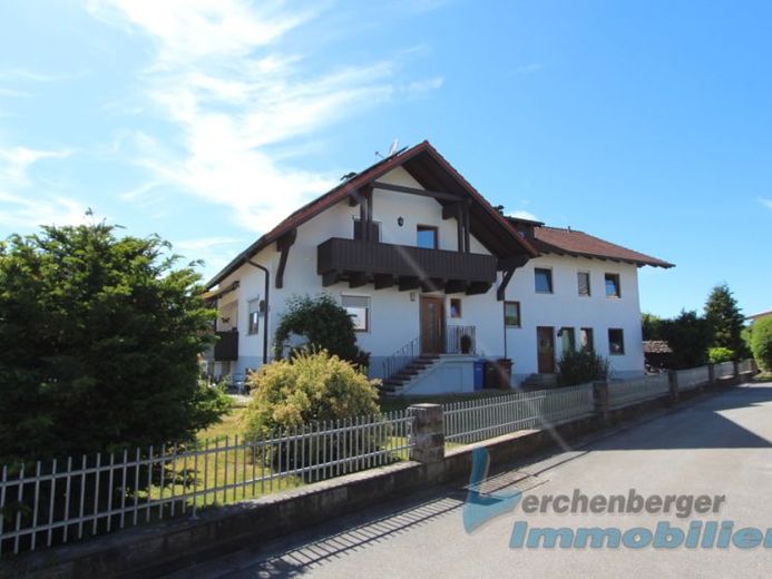 Mehrfamilienhaus in ruhiger Lage von Offenberg - Neuhausen – Foto 1