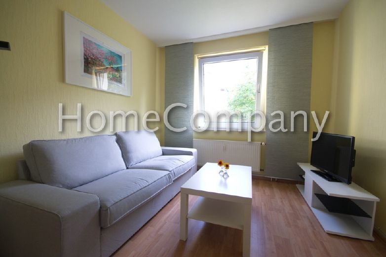 En pleno Rüttenscheid y en una zona tranquila: apartamento amueblado con suelo laminado cerca de la estación de metro Martinstraße – aa1ef8e9c95814c1c74403c63818dbde162e6b95.jpg