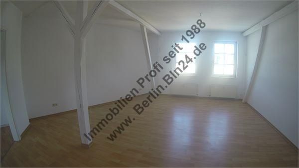Dachgeschoß - City - Mietwohnung - 2 Personenhaushalt – G0018625