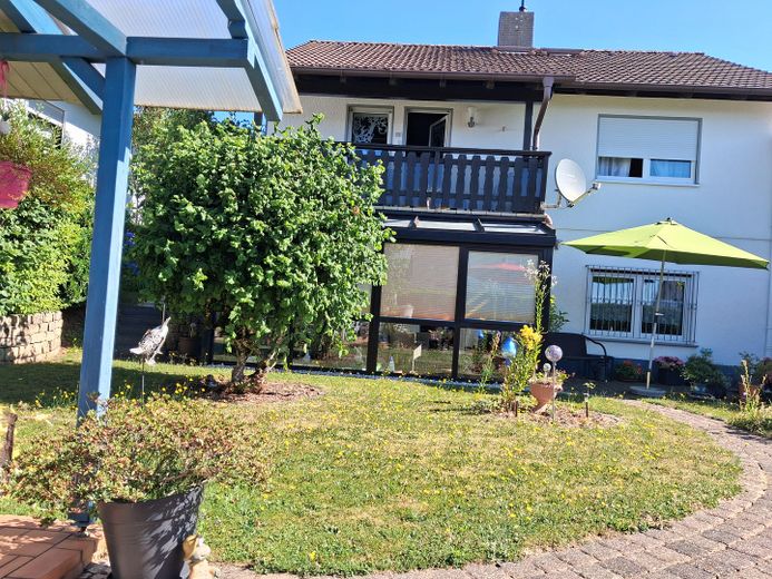PROVISIONSFREI - Großer, charmanter  Bungalow mit Untergeschoß - keine Renovierungen, nur einziehen! – ein sonniger Tag, Südseite