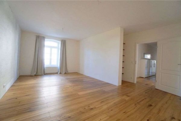 Großzügige Eigentumswohnung mit 160m2 fußläufig zur Altstadt