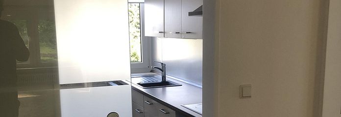 Küche mit Einbauküche